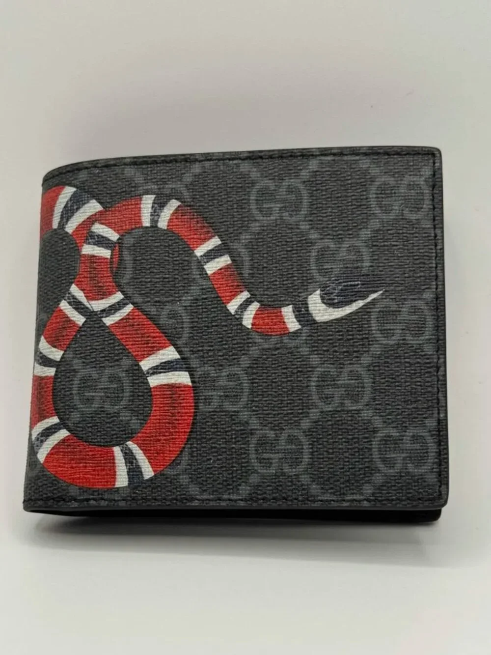 Gucci Kingsnake GG Supreme Wallet Black